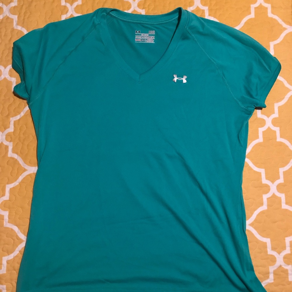 Under Armour Semi-Fitted V-Neck